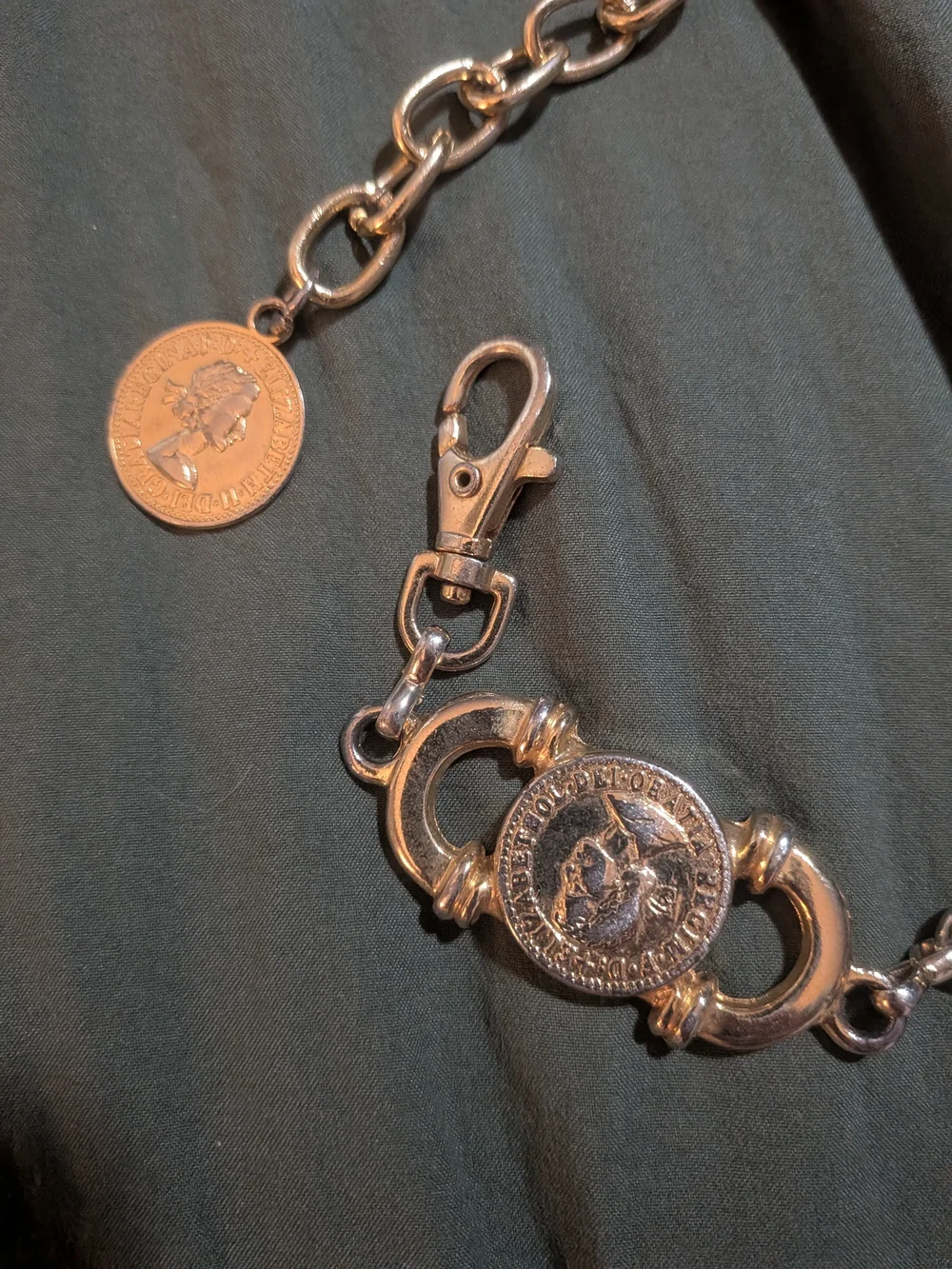 Elizabeth II Dei Gratia Regina F.D.Gold Tone Coin Chain Belt 40.5 In